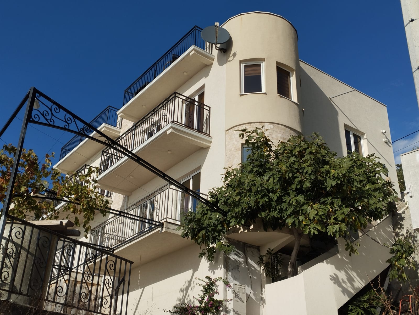 House in Dobre Vode 200m2