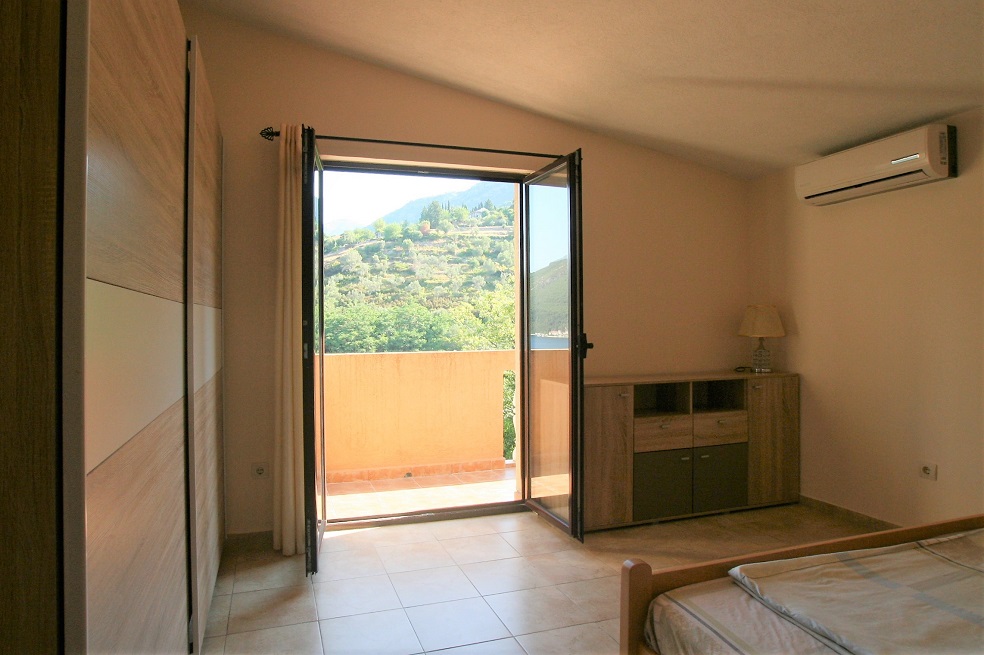 Kuca Tivat 210m2 - 26