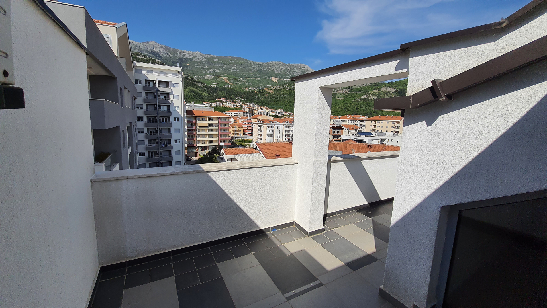 Budva'da 108m2'lik Apartman - 8