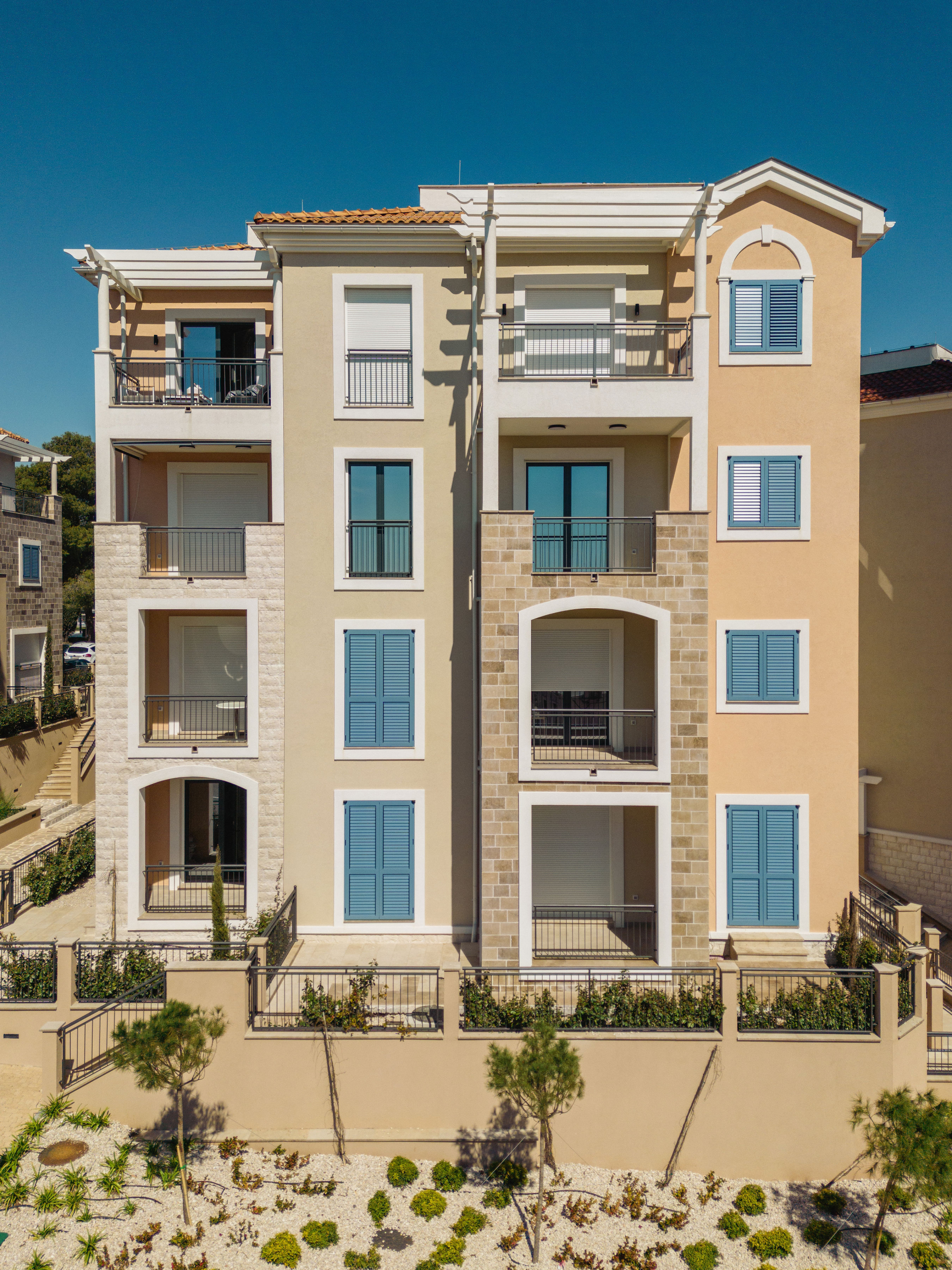 Lustica Bay Centrale Apartments from 40m2 to 100m2 - 7