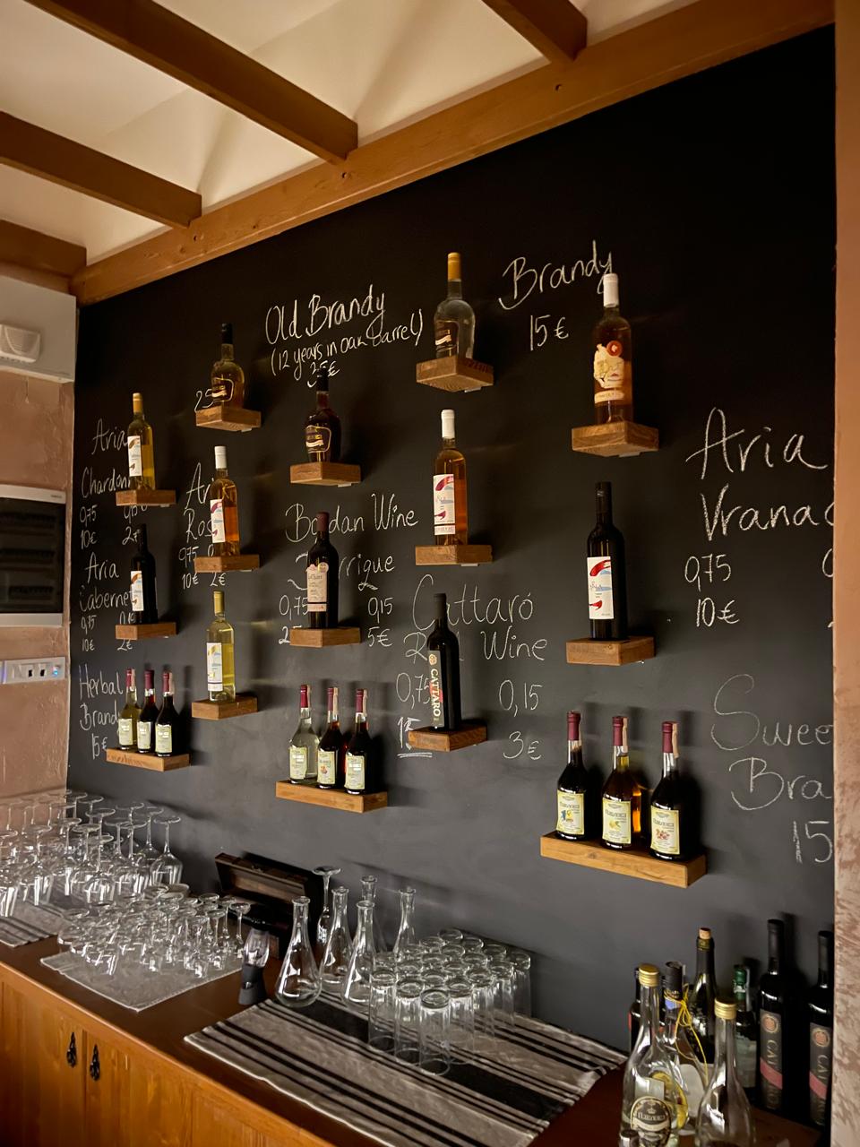 Vinski restoran Cetinje 100m2 - 10