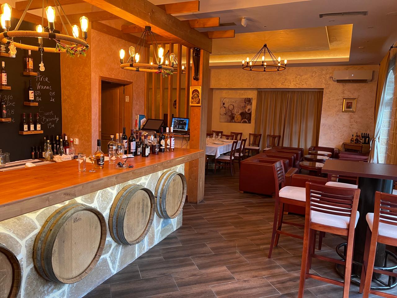 Vinski restoran Cetinje 100m2 - 5