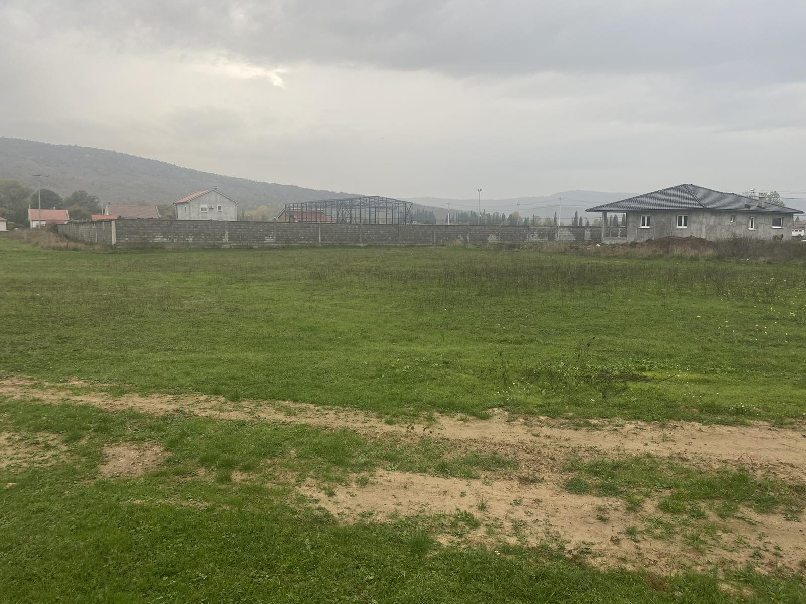 Land Zeta 2810m2 - 2