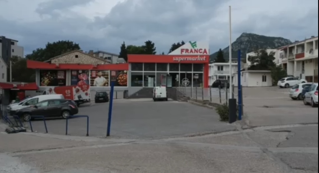 Poslovni Prostor Sutomore 483m2 - 2