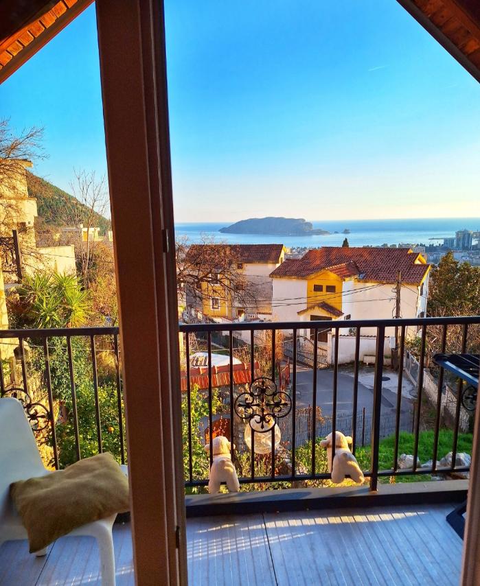 House Lazi with Sea View 78m2