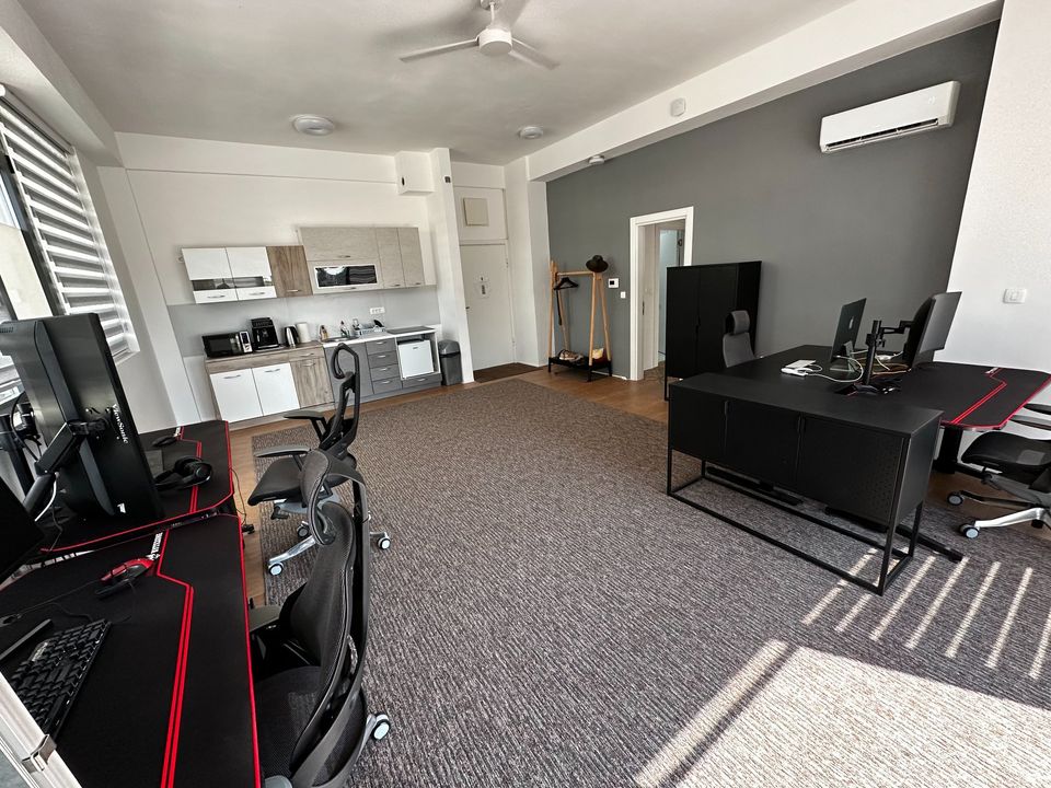 Bar - Property photo