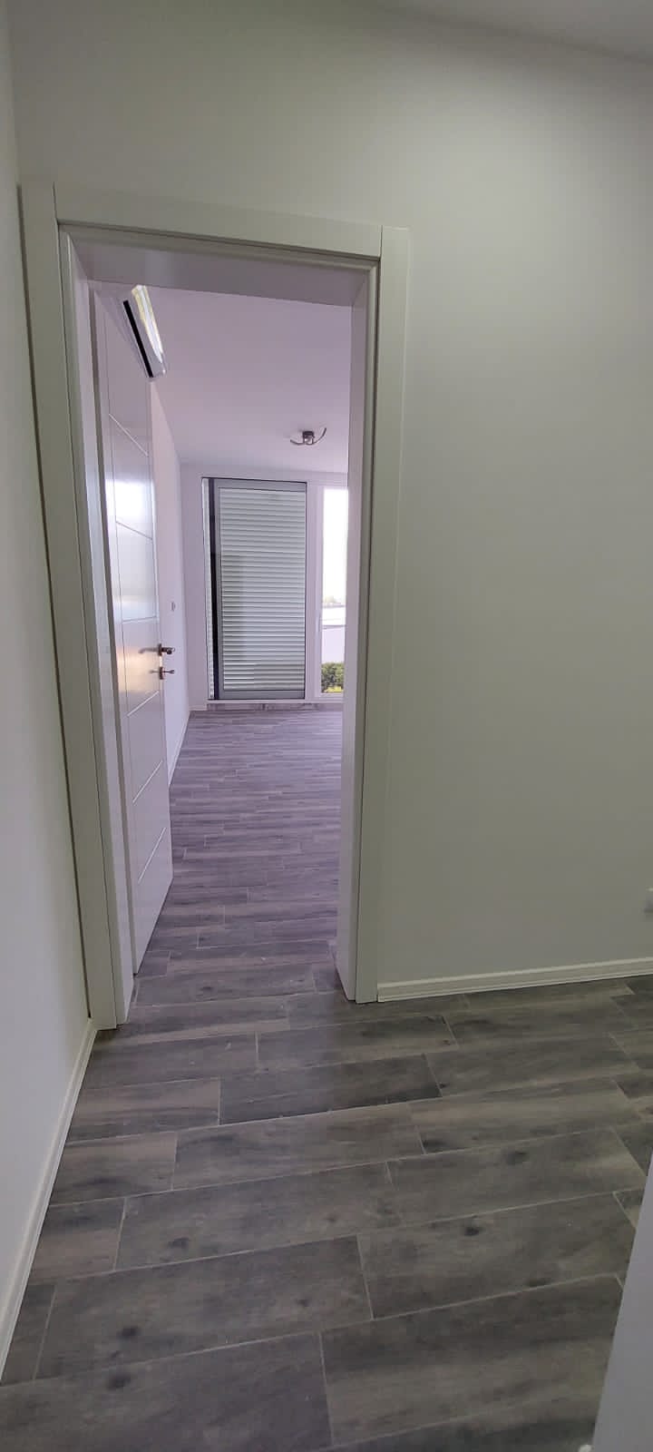 Lustiva'da 100m2'lik Yeni Daireler - 19