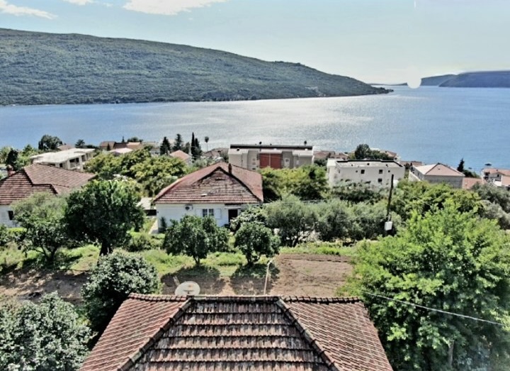 Kumbor'da 74m2'lik Ev - 6