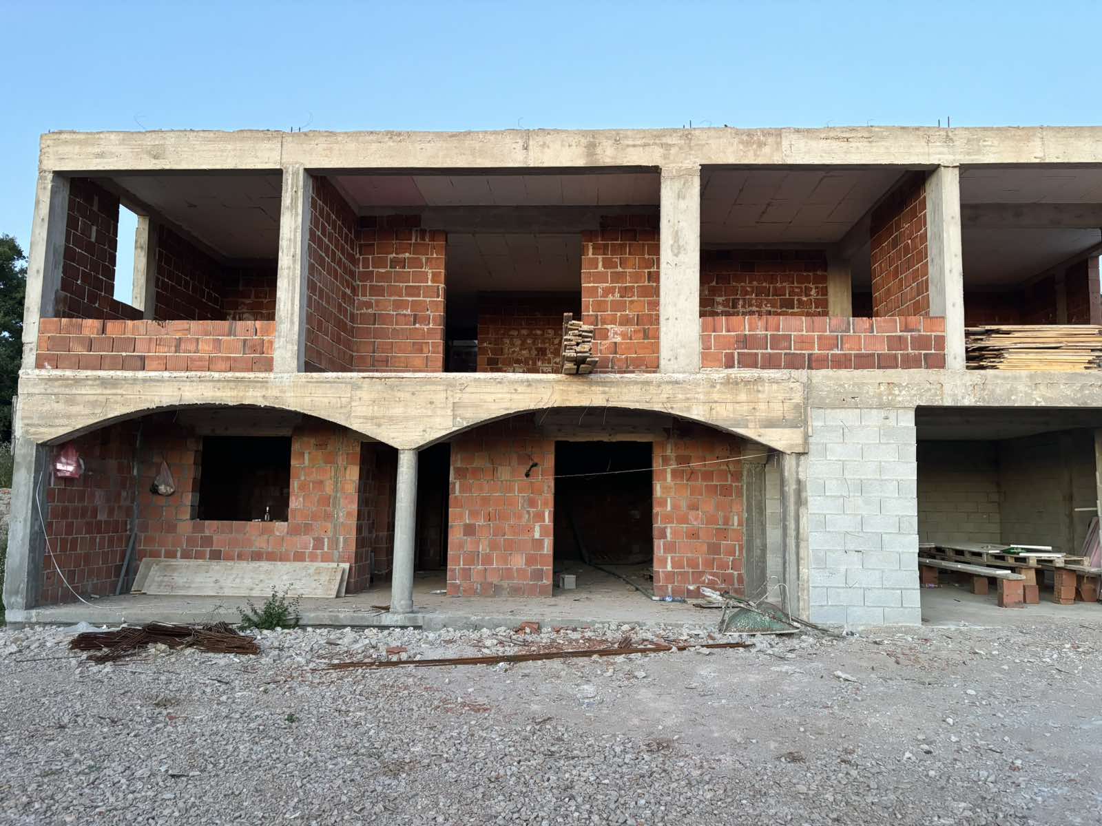 Bar'da 440m2'lik Ev - 7