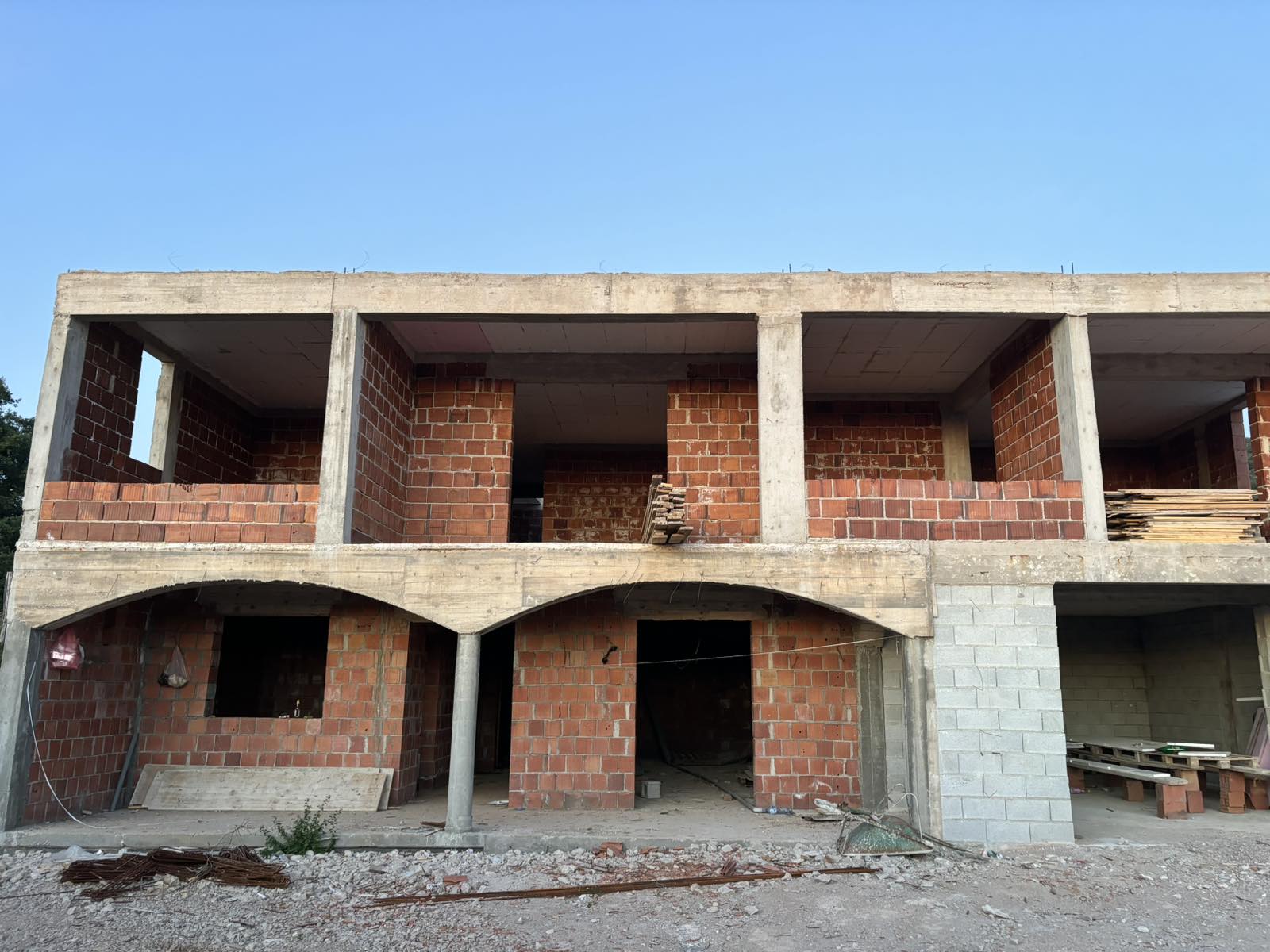 Bar'da 440m2'lik Ev - 3