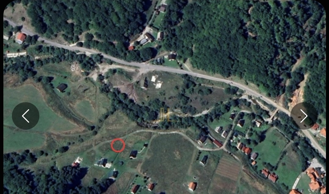 Verusa'da 227m2'lik Arazi - 2