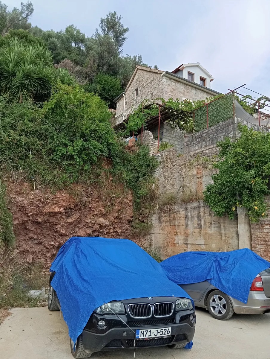 Kumbor'da 19661m2'lik Kentsellesmis Arsa - 5