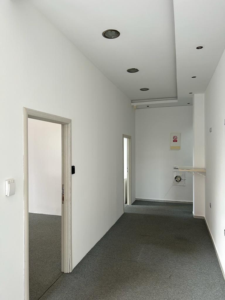 Poslovni Prostor Pobrežje 54m2 - 12
