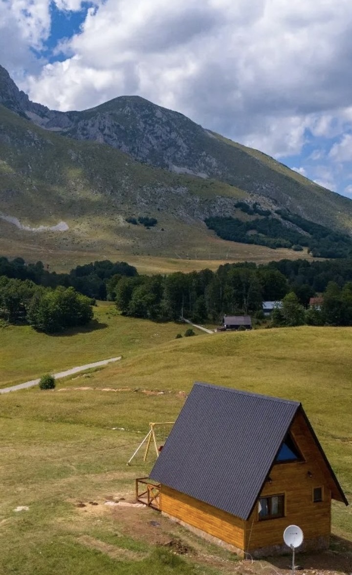 Land Poscenski Kraj 17000m2 - 2