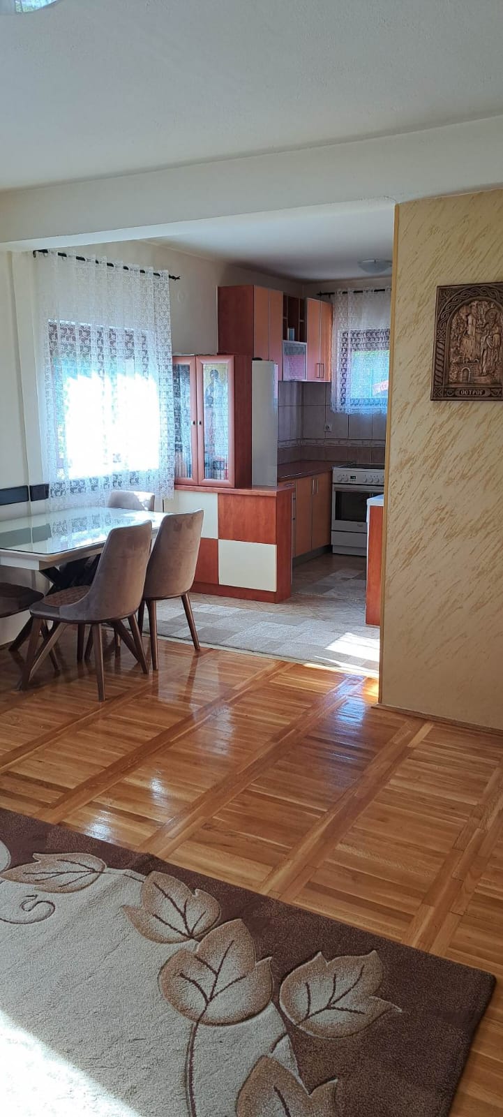 Two Houses Cetinje 123m2 - 8