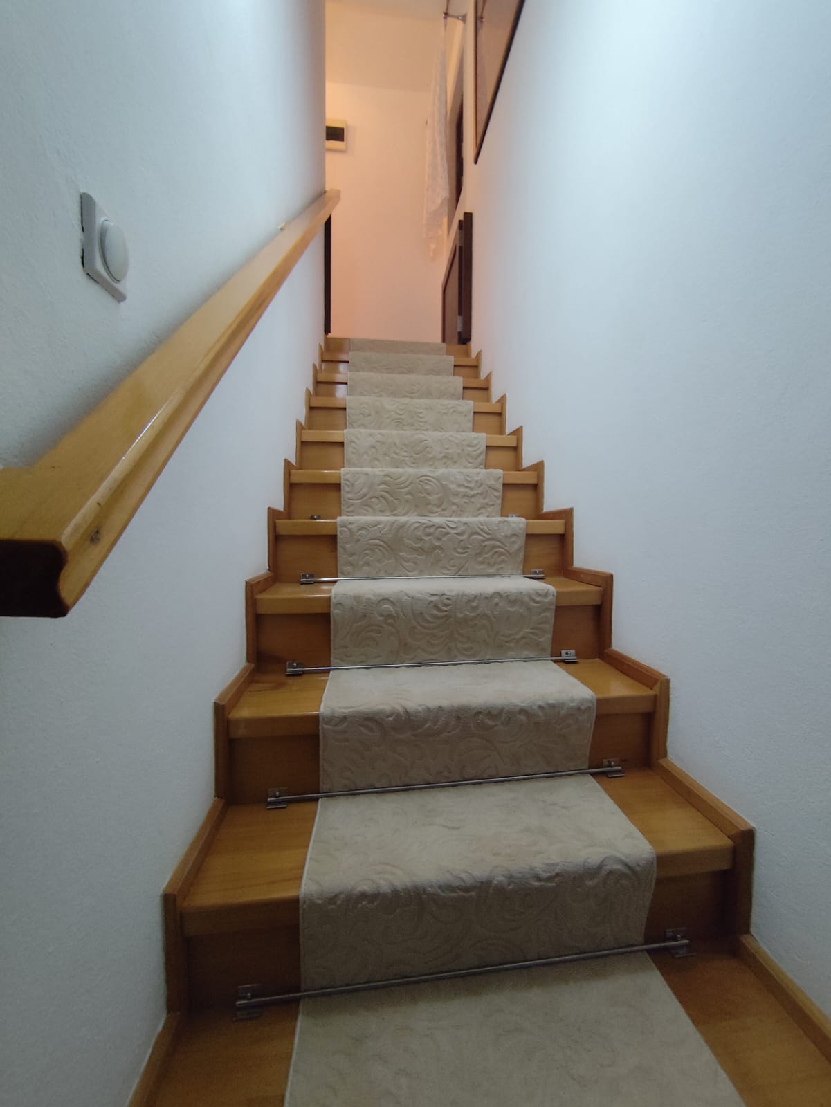 Two Houses Cetinje 123m2 - 12