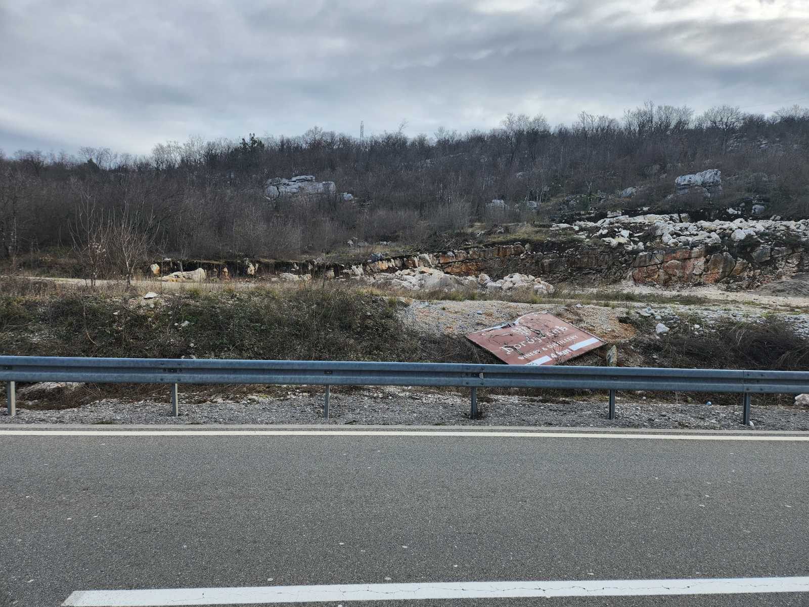 Plac Brezine 28000m2 - 3