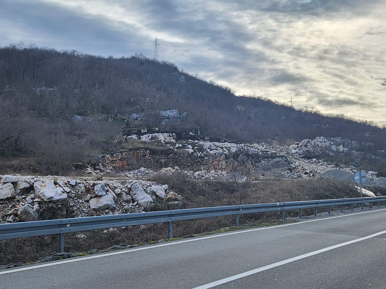 Plac Brezine 28000m2