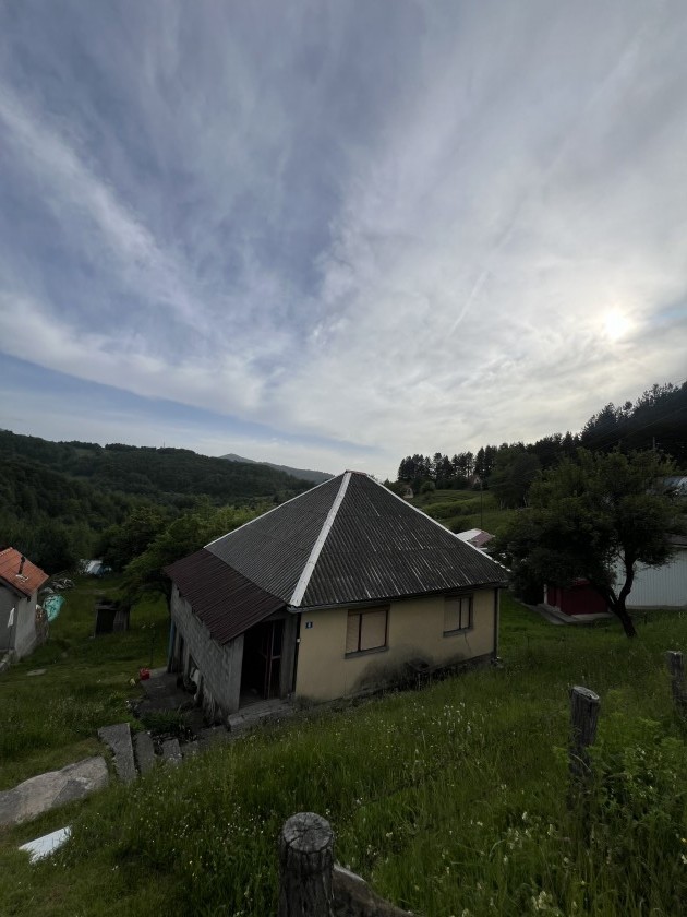 Dulovine'de 881m2'lik Kentsellesmis Arsa - 4