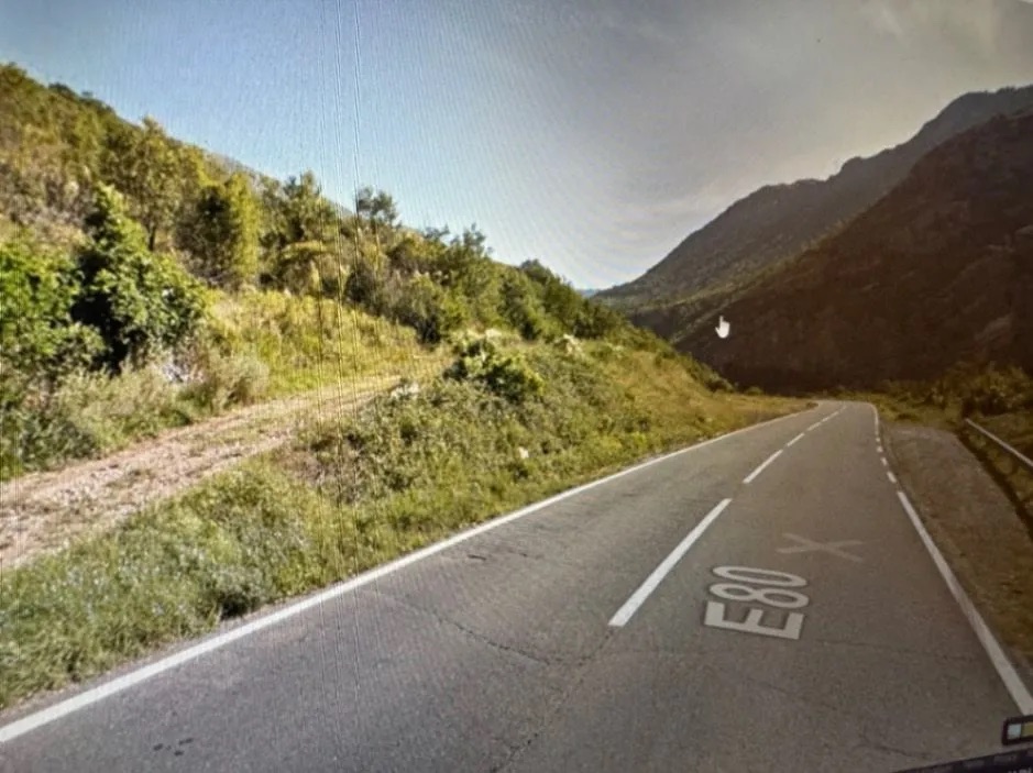 Rijeci Piperskoj'da 255667m2'lik Arazi