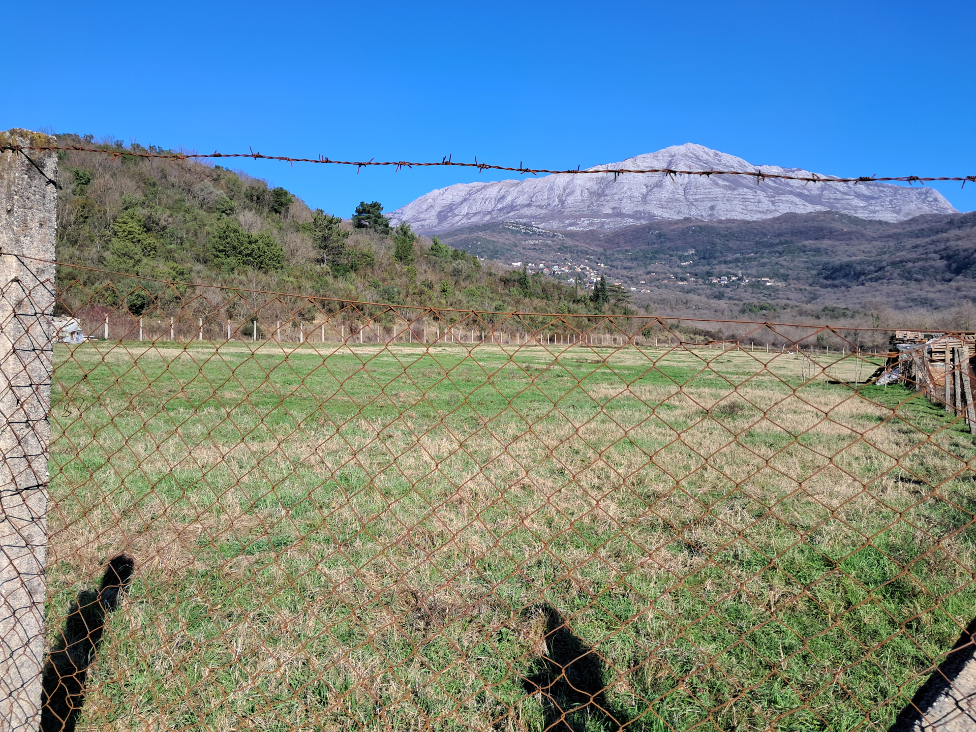 Sutorina'da 15780m2'lik Kentsellesmis Araziler - 2