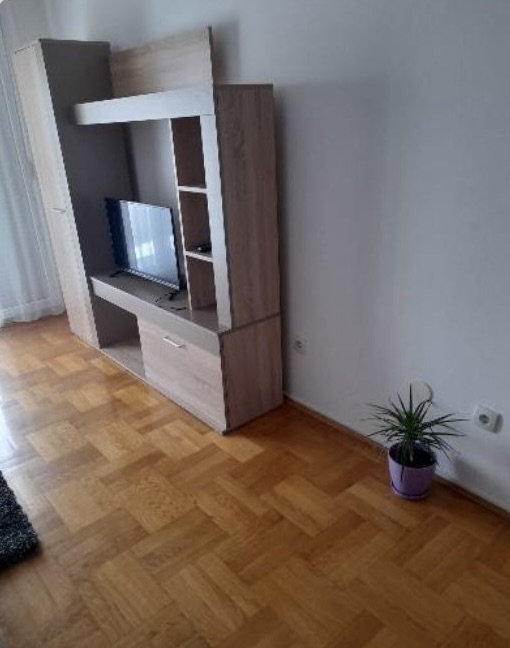 Stan Stari Aerodrom 70m2 - 4