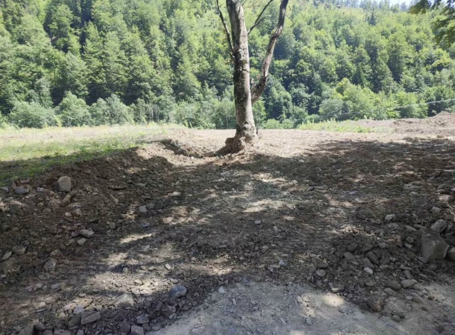 Jabuka'da 1660m2'lik Kentsellesmis Arazi - 3