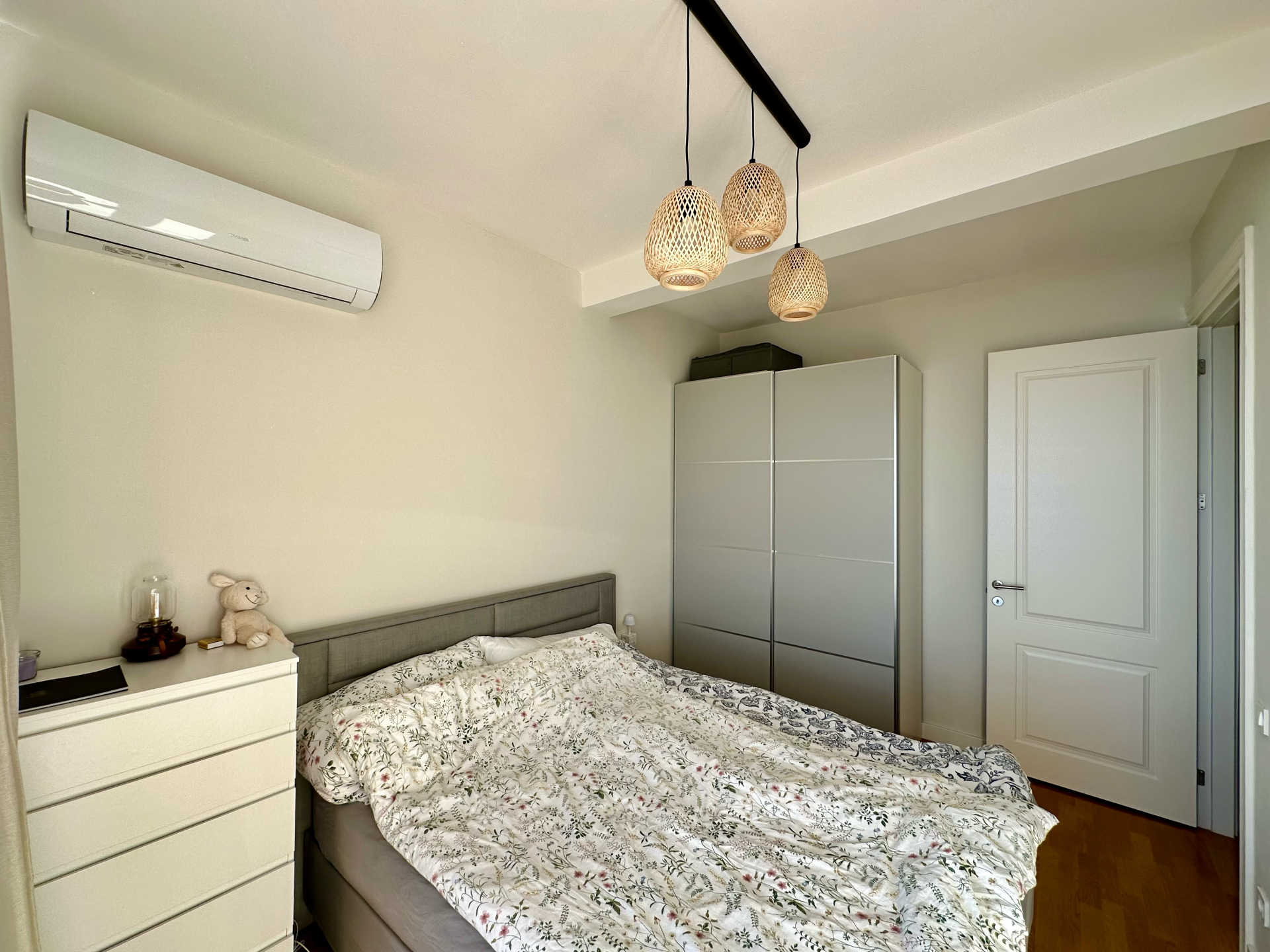 Novi stan sa pogledom na more za iznajmljivanje Bečići 57m² - 15