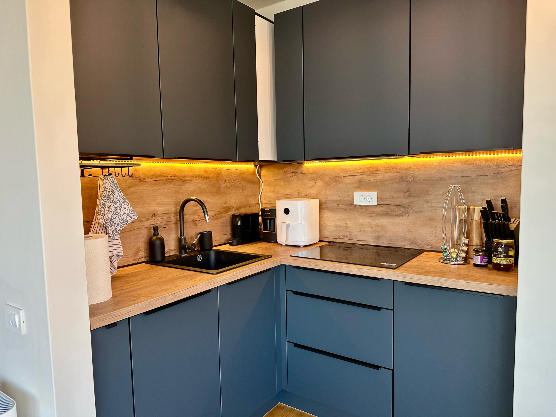 Novi stan sa pogledom na more za iznajmljivanje Bečići 57m² - 4