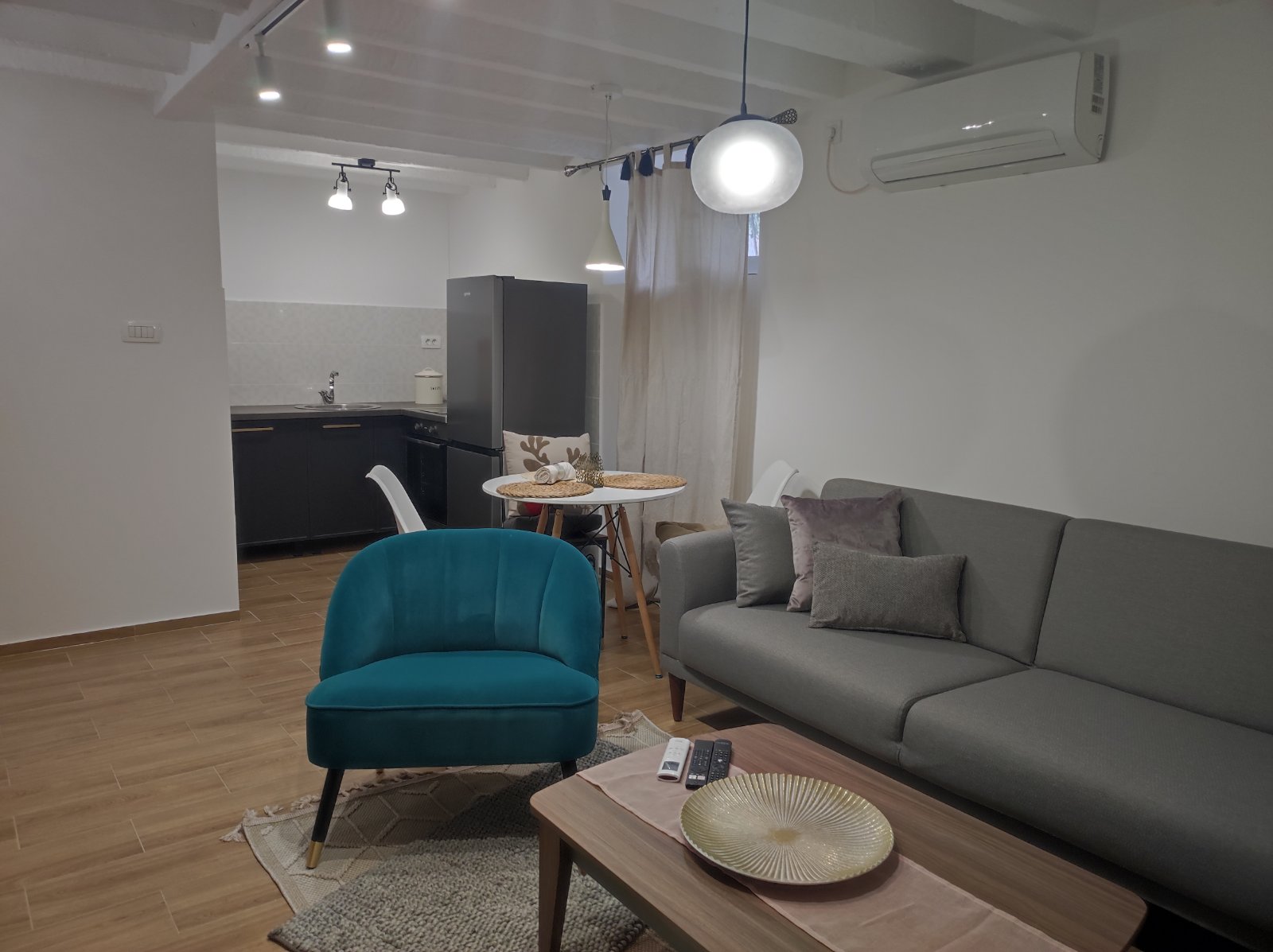 Preko Morace'de 40m2'lik Daire - 11