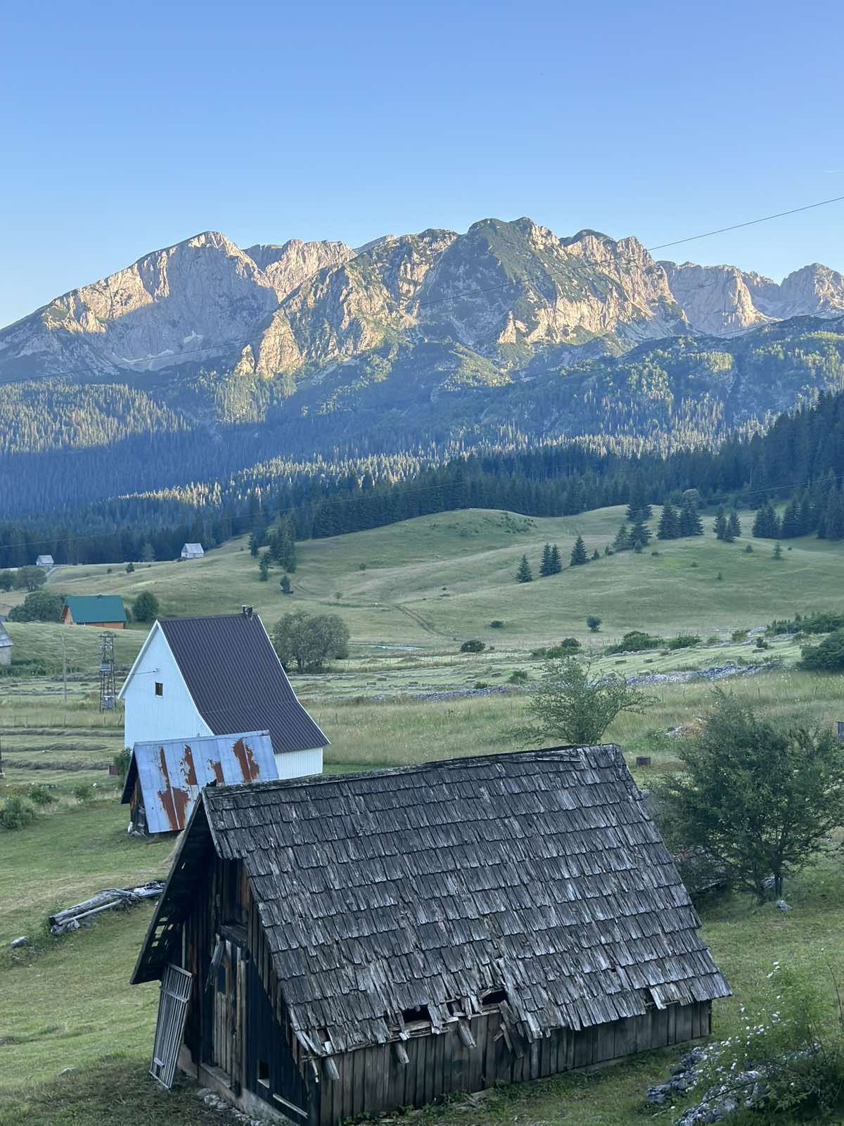 Plac Zabljak 1303m2