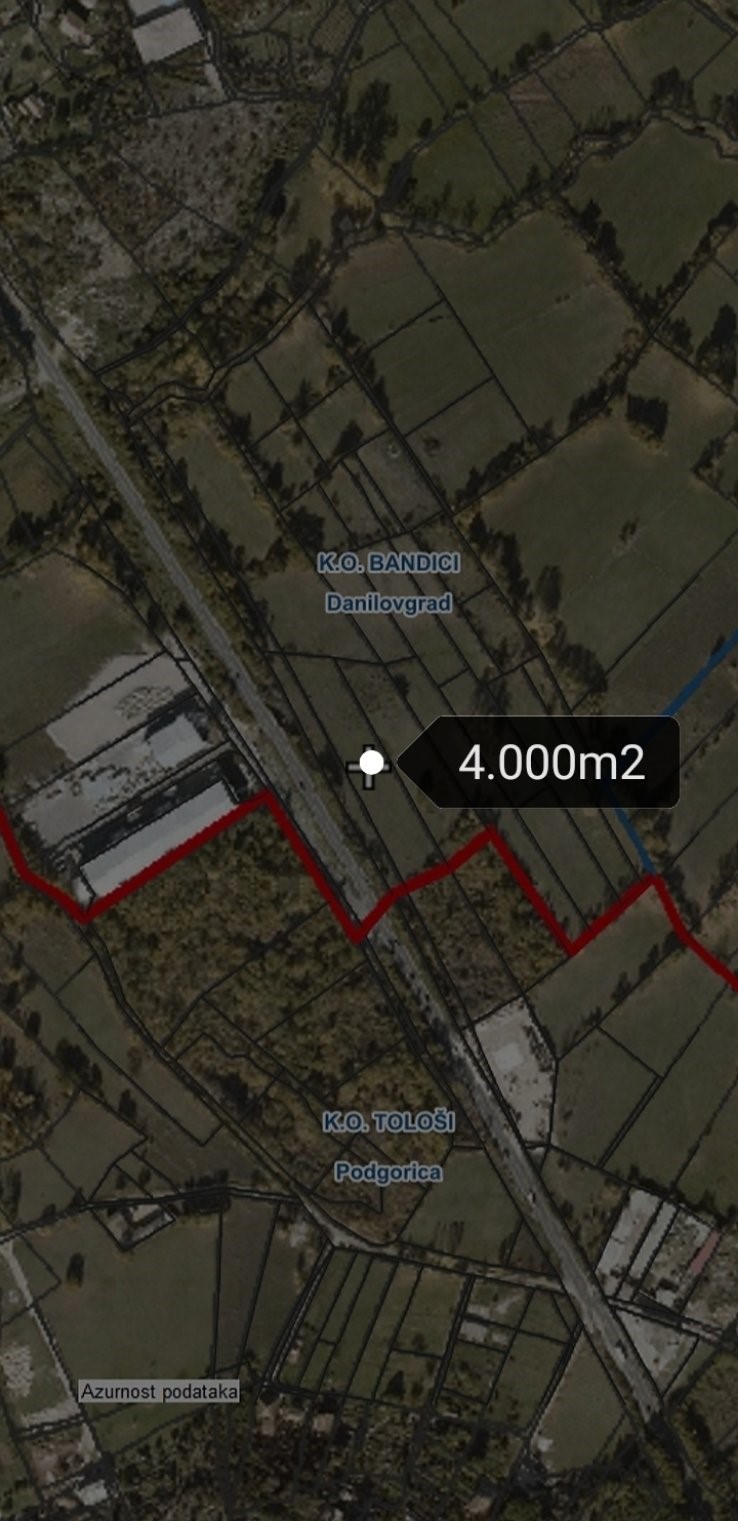 Danilovgrad'da 4200m2'lik İmarlı Arazi - 5