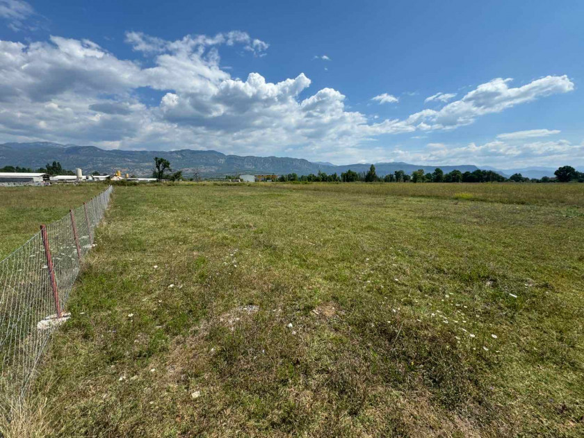 Land Jastreb 3000m2