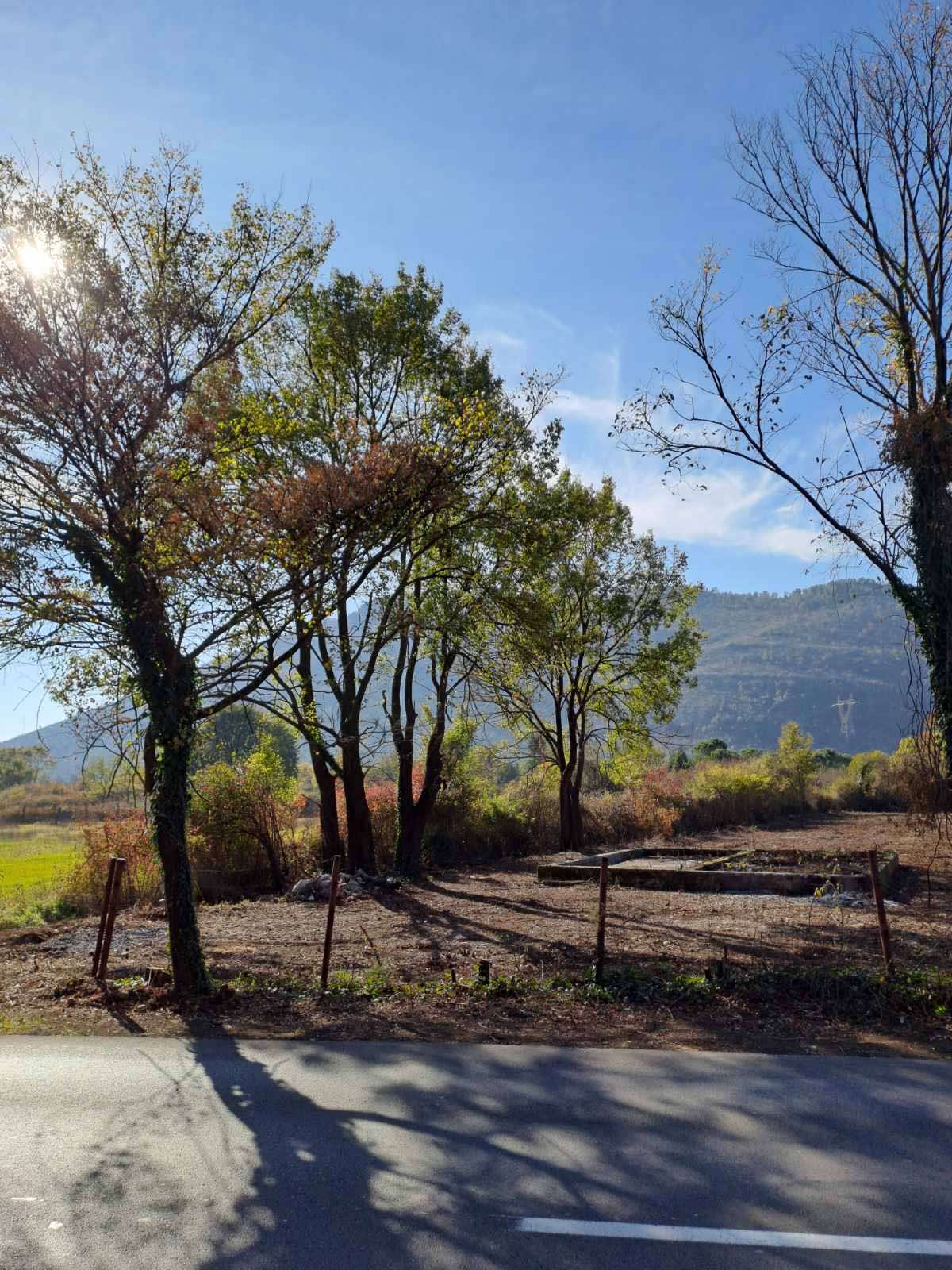 Urbanizovan Plac Mareza 1955m2