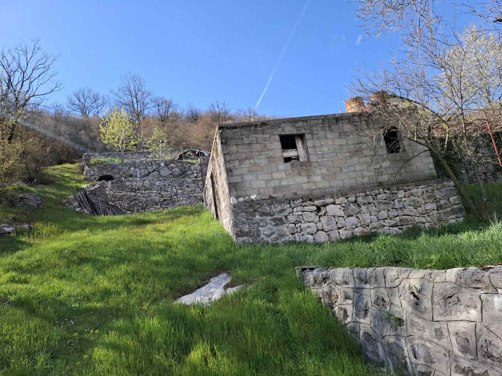 Land for Sale Niksic 1650m2 - 3