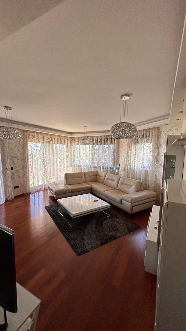 Apartment for sale Komosevina 120m2 - 2