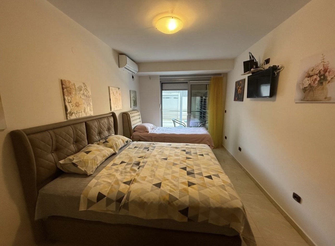 Studio apartment for sale Rafailovici 22m2 - 2