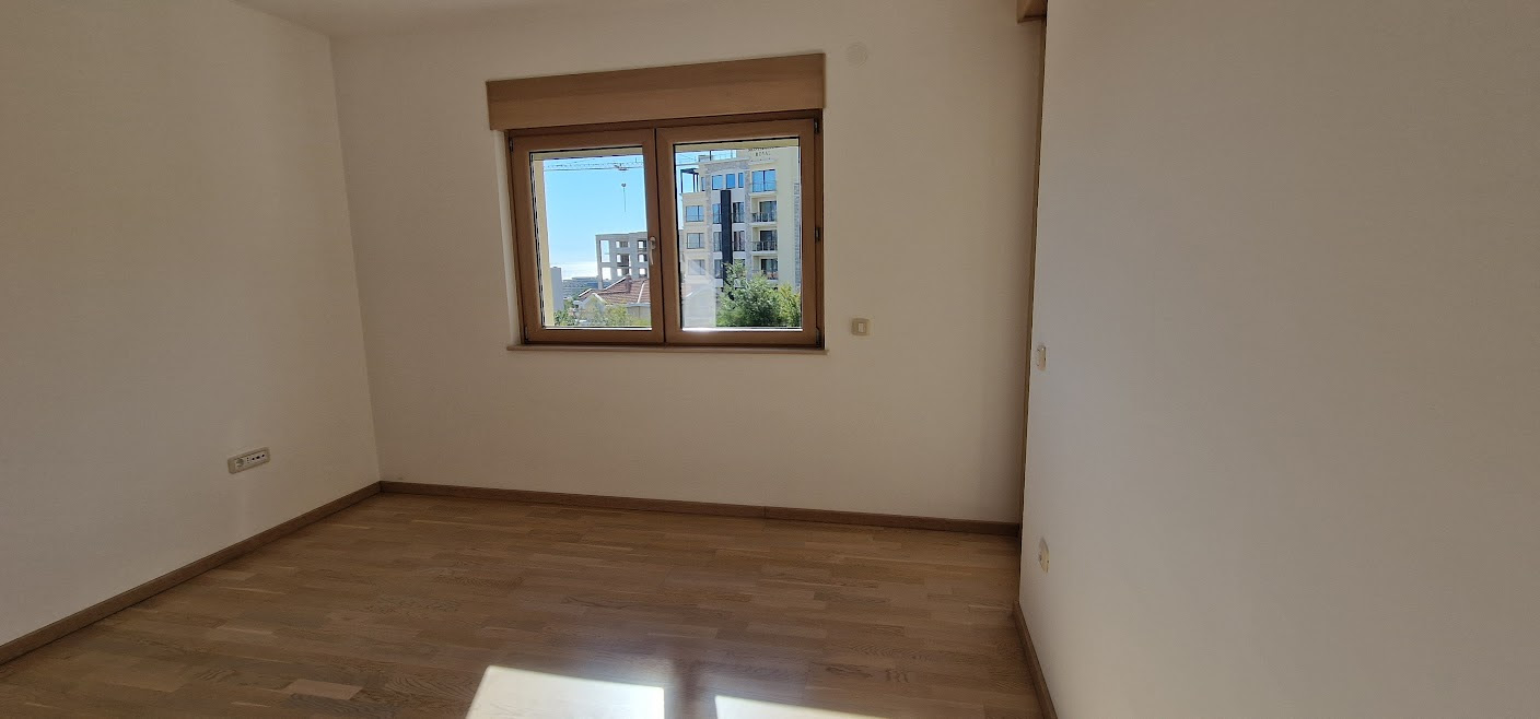 One bedroom apartment for sale Becici 53m2