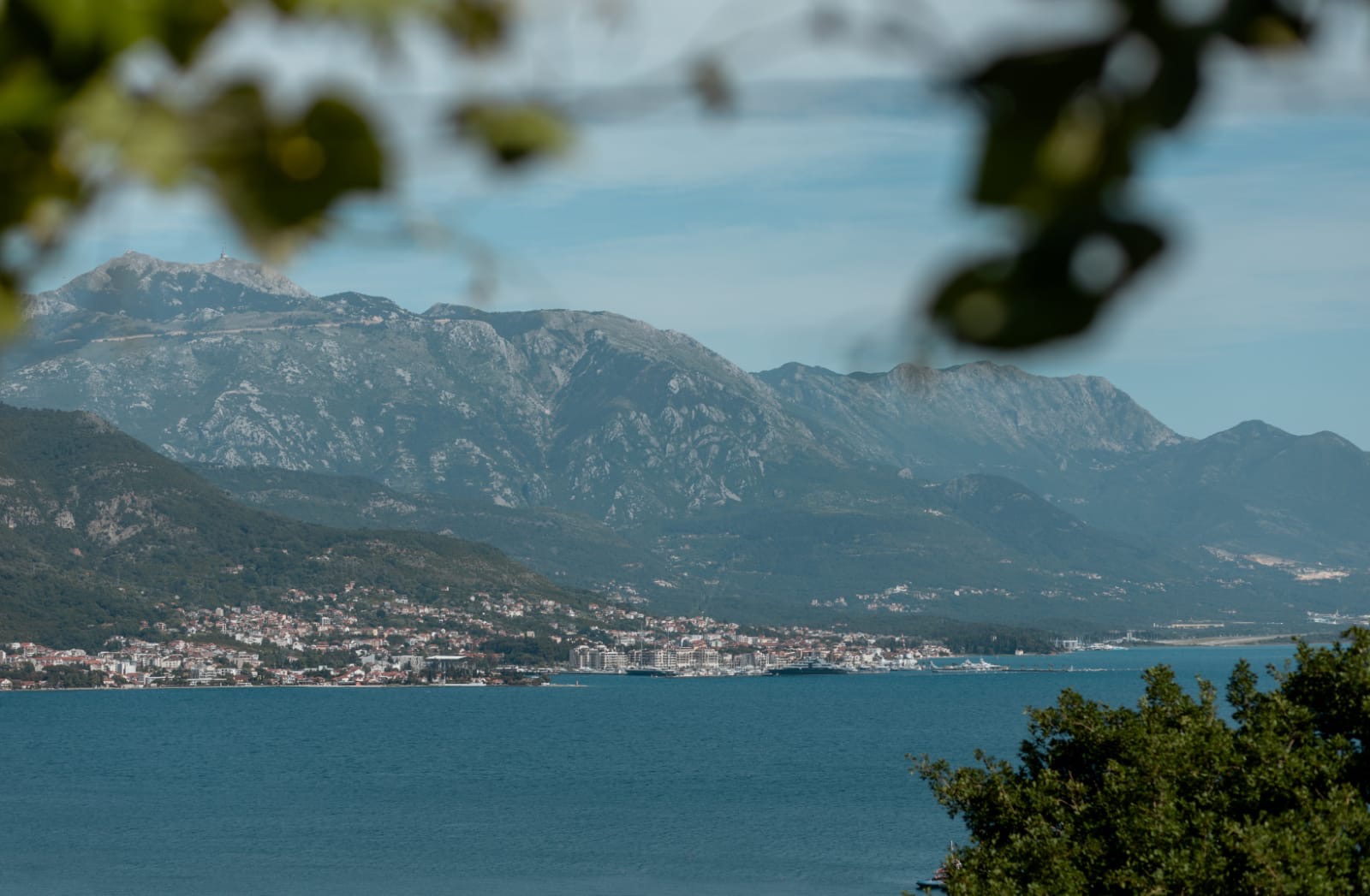Urbanized land for sale Bijela 2122m2 - 8