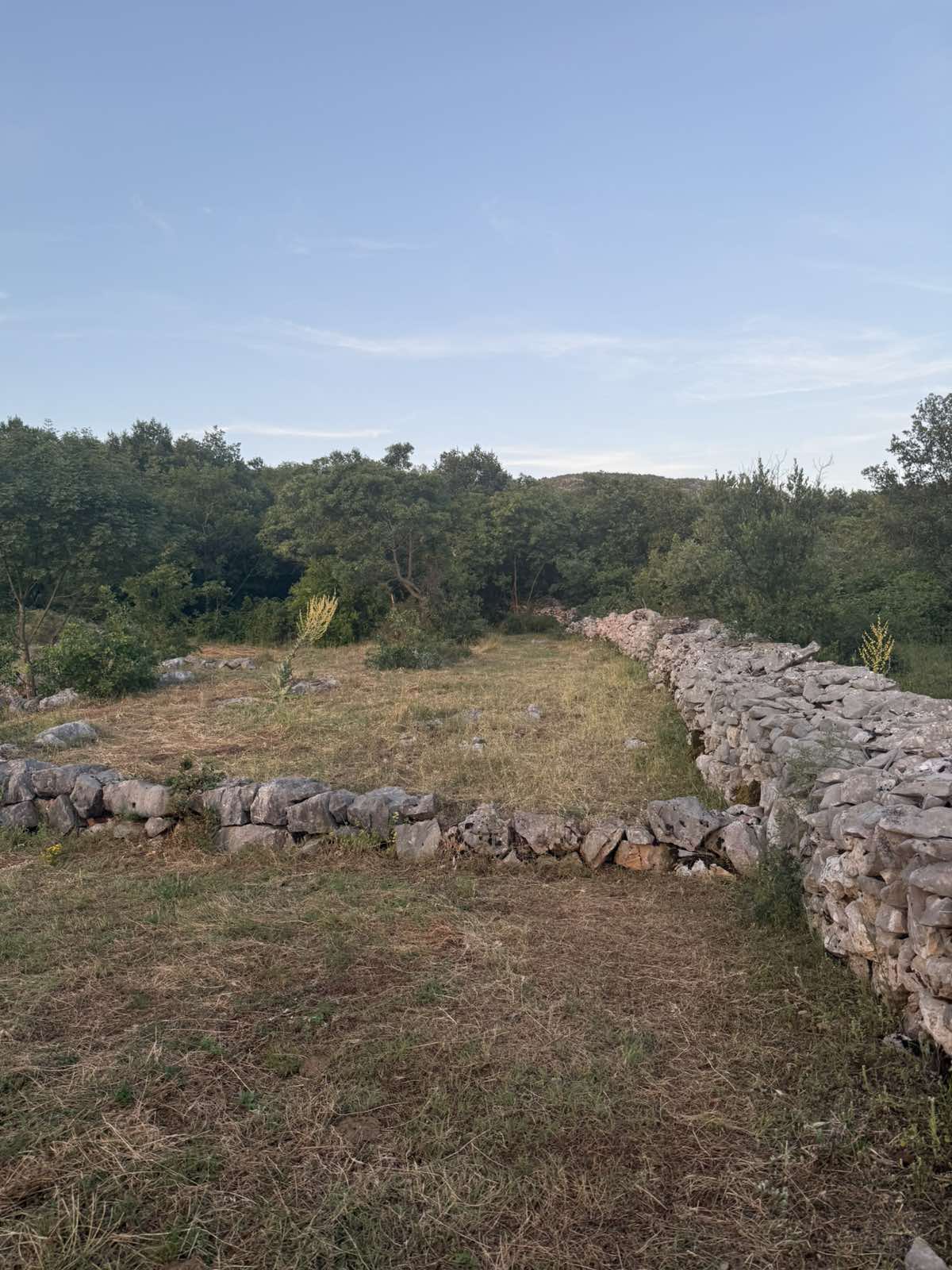 Fundina’da satılık arsa 7605m2 - 15