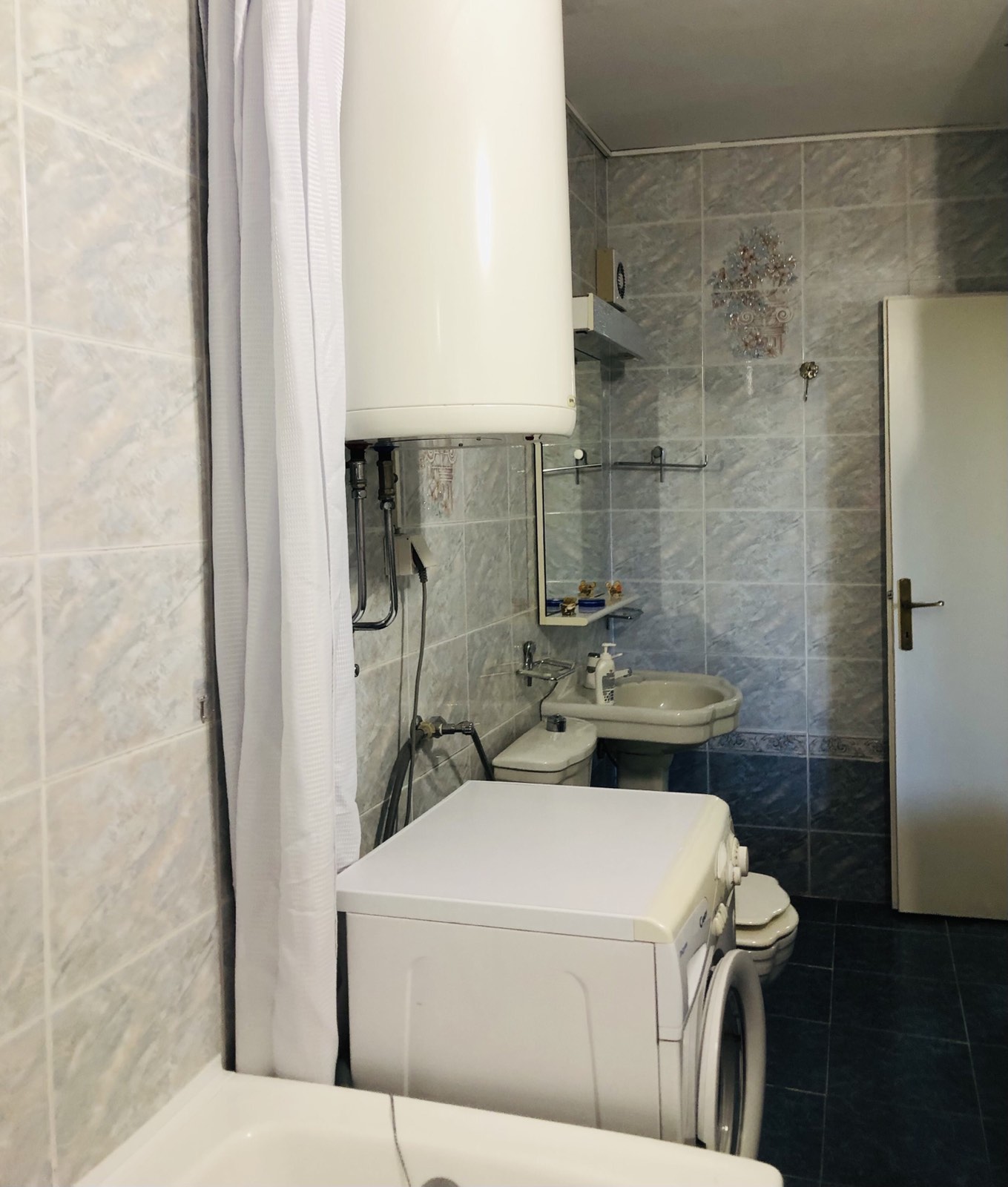 Satılık İki Yatak Odalı Daire Preko Morače 85m2 - 16