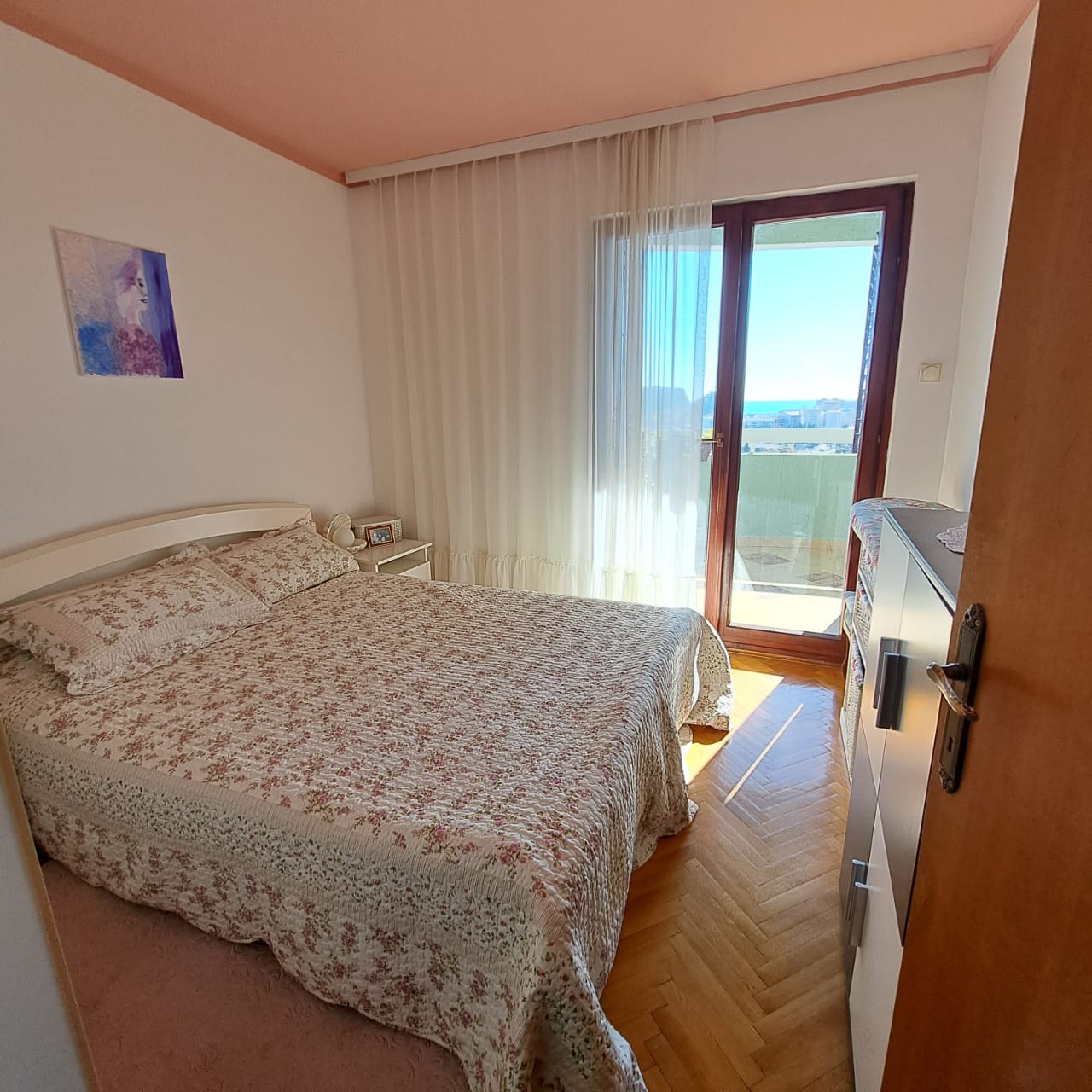 Трёхкомнатная квартира на продажу Дубовица Люкс 98м2 - 9