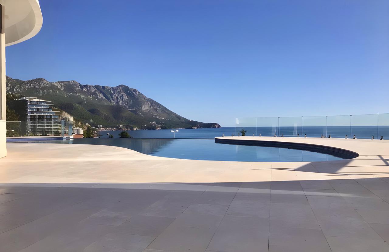 One bedroom Apartment for sale Becici 40m2 - 15