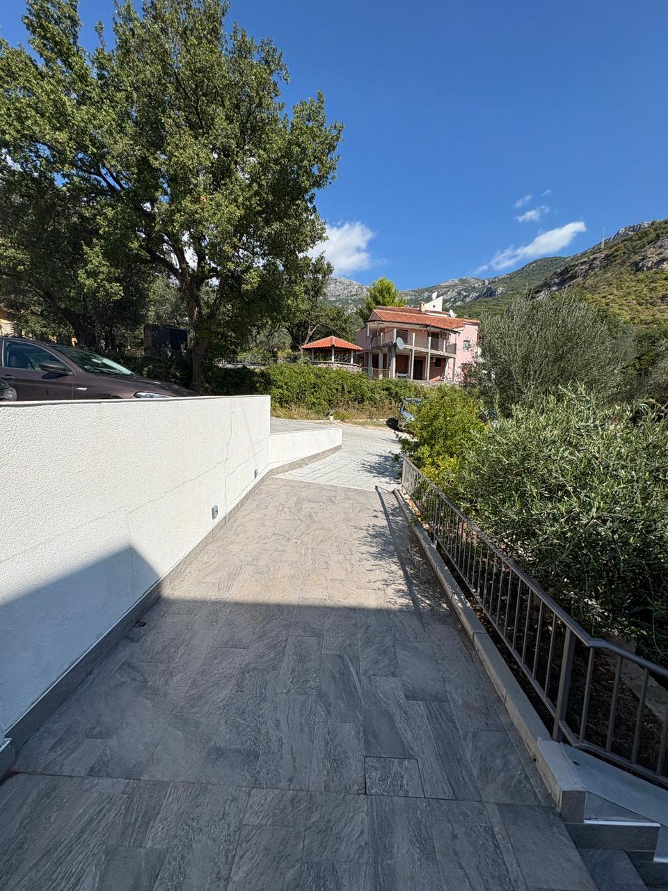 Продаётся однокомнатная квартира в Пржно 42 м2 - 8