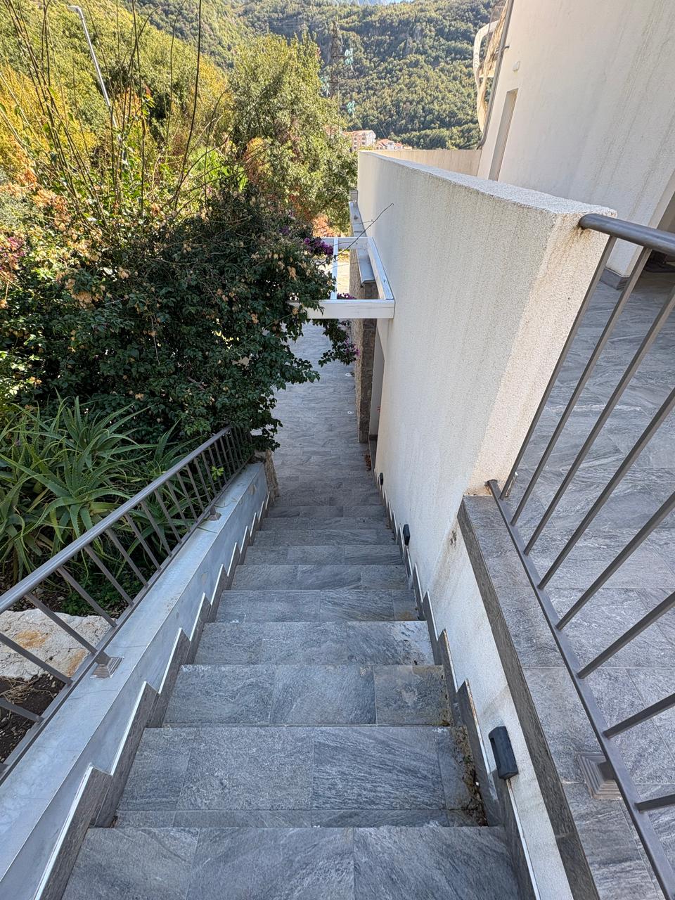 Продаётся однокомнатная квартира в Пржно 42 м2 - 15