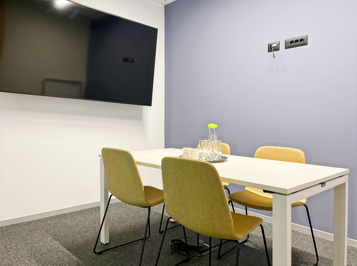 Business Premises for rent Podgorica 30m2 - 12