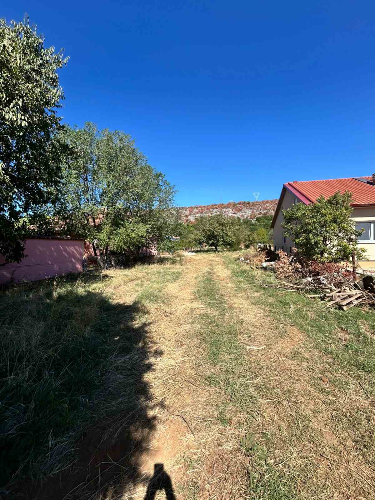 Plot with House for sale Podgorica 2401m2 - 4