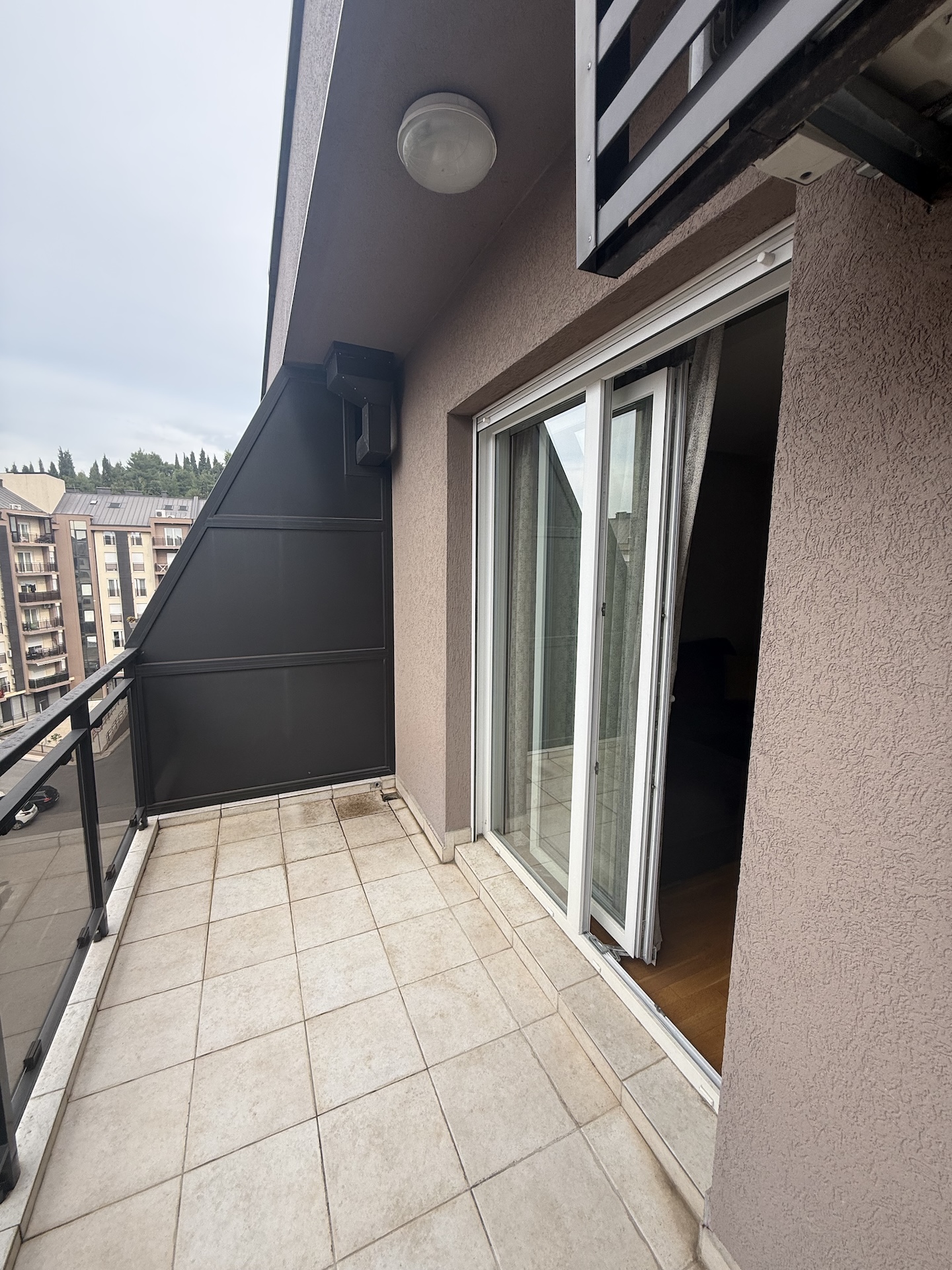 Ljubović’te satılık iki yatak odalı daire 83m2 - 26