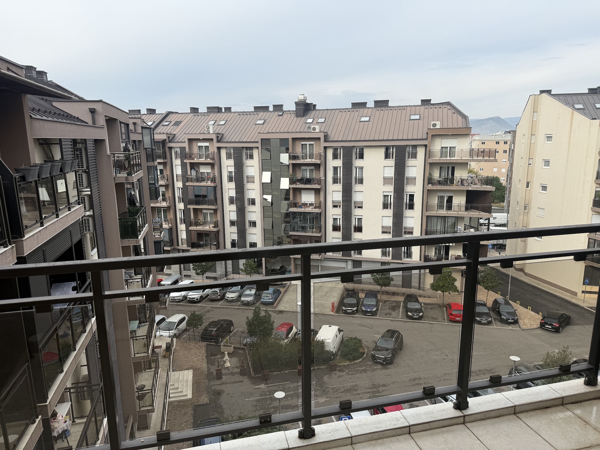 Ljubović’te satılık iki yatak odalı daire 83m2 - 25