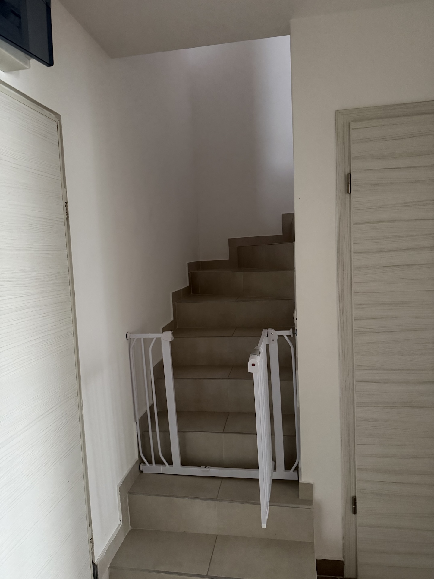 Ljubović’te satılık iki yatak odalı daire 83m2 - 18